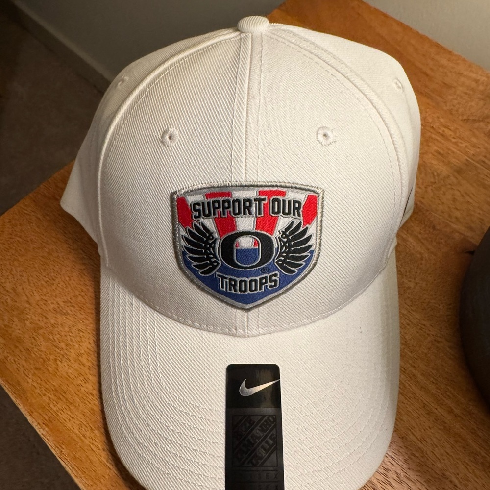 Nike White Cap support our troops Oregon ducks - Picture 2 of 4